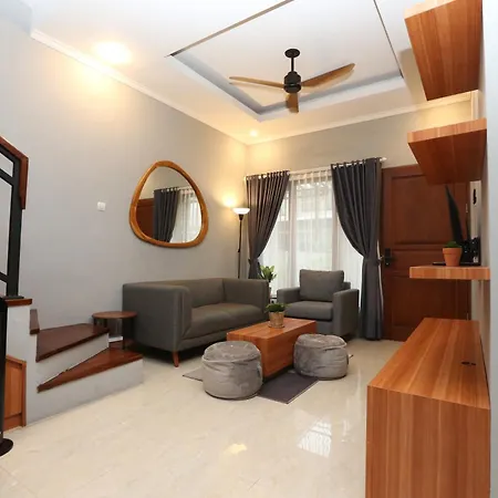 Kahakai Lodge By Walidwipa Paradise Hospitality